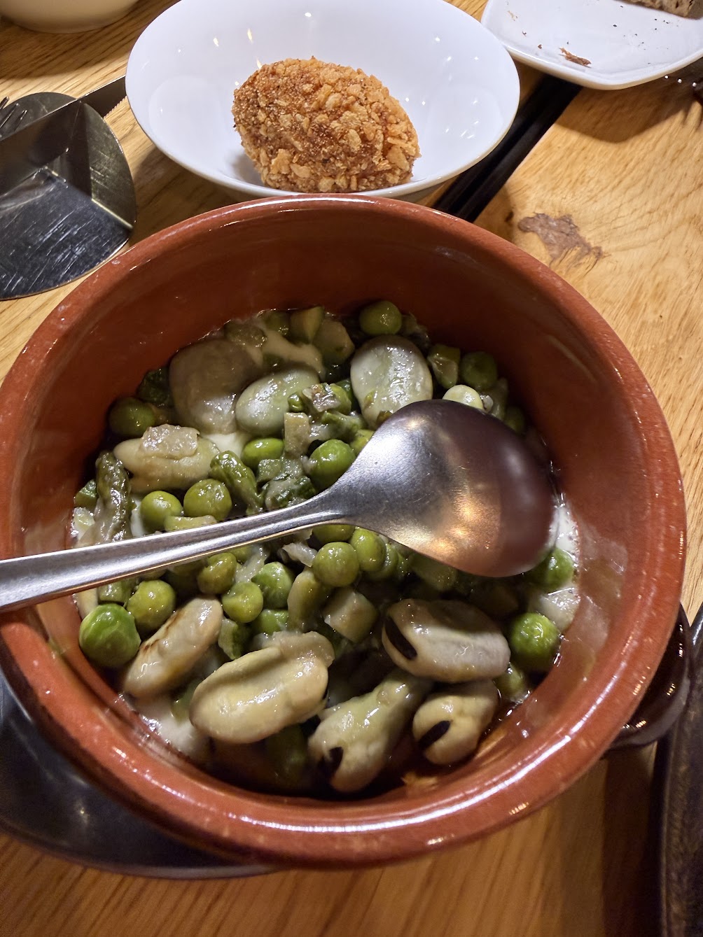 Supplì and vignarola at La Pace del Palato.